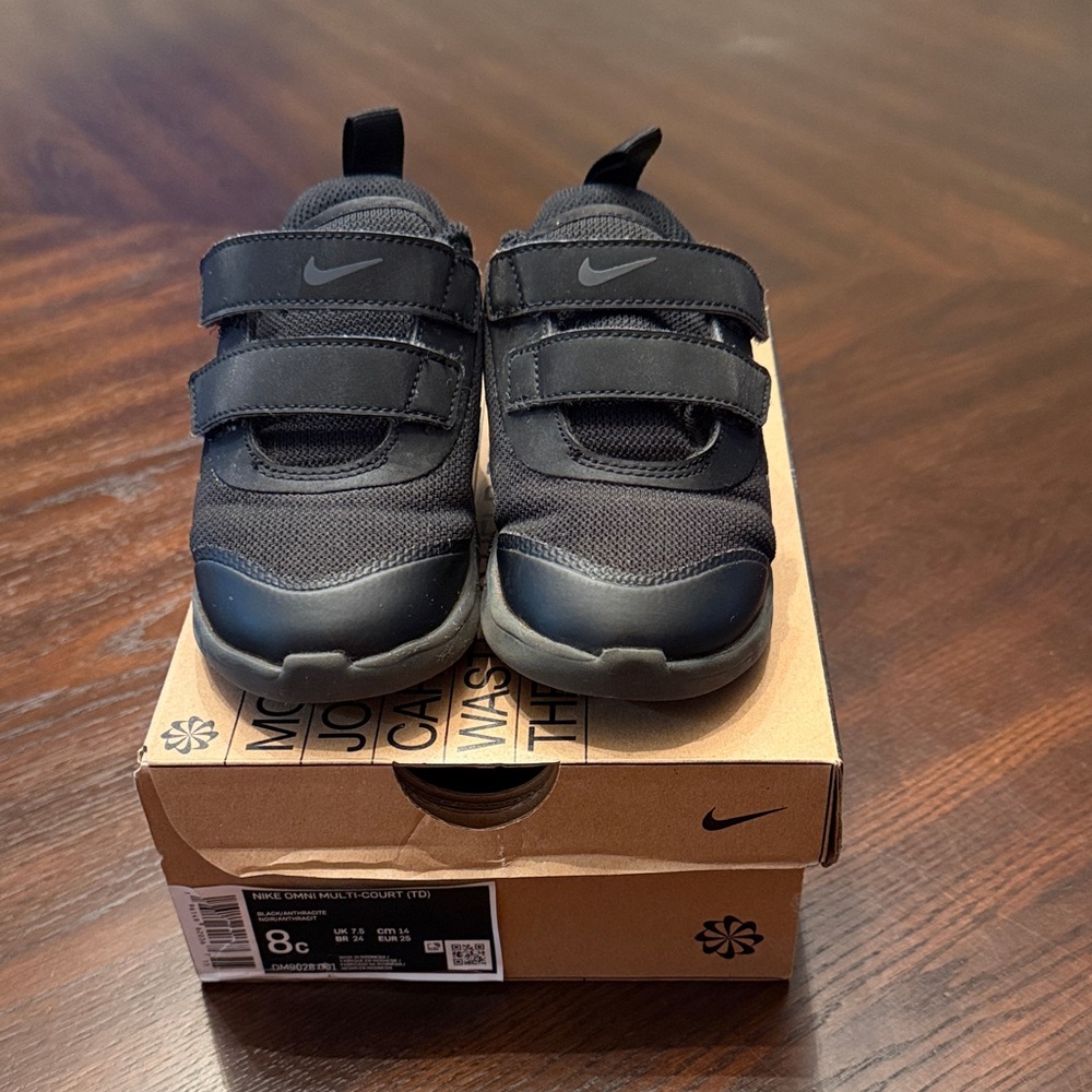 Nike Kids Triple Black Sneakers